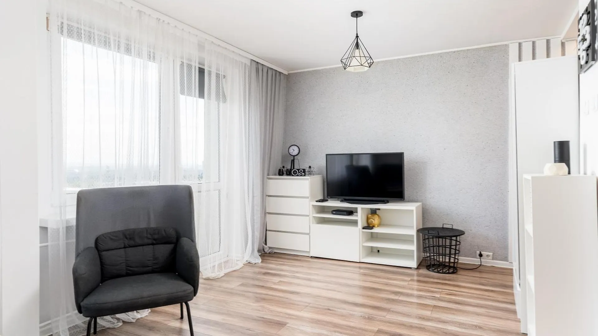 Park Tysiaclecia Grey Studio Apartment Krakow 0*,